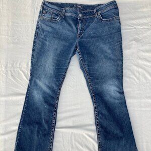 Silver Suki Surplus Women's Bootcut Jeans - Gently Used - Plus Size 22